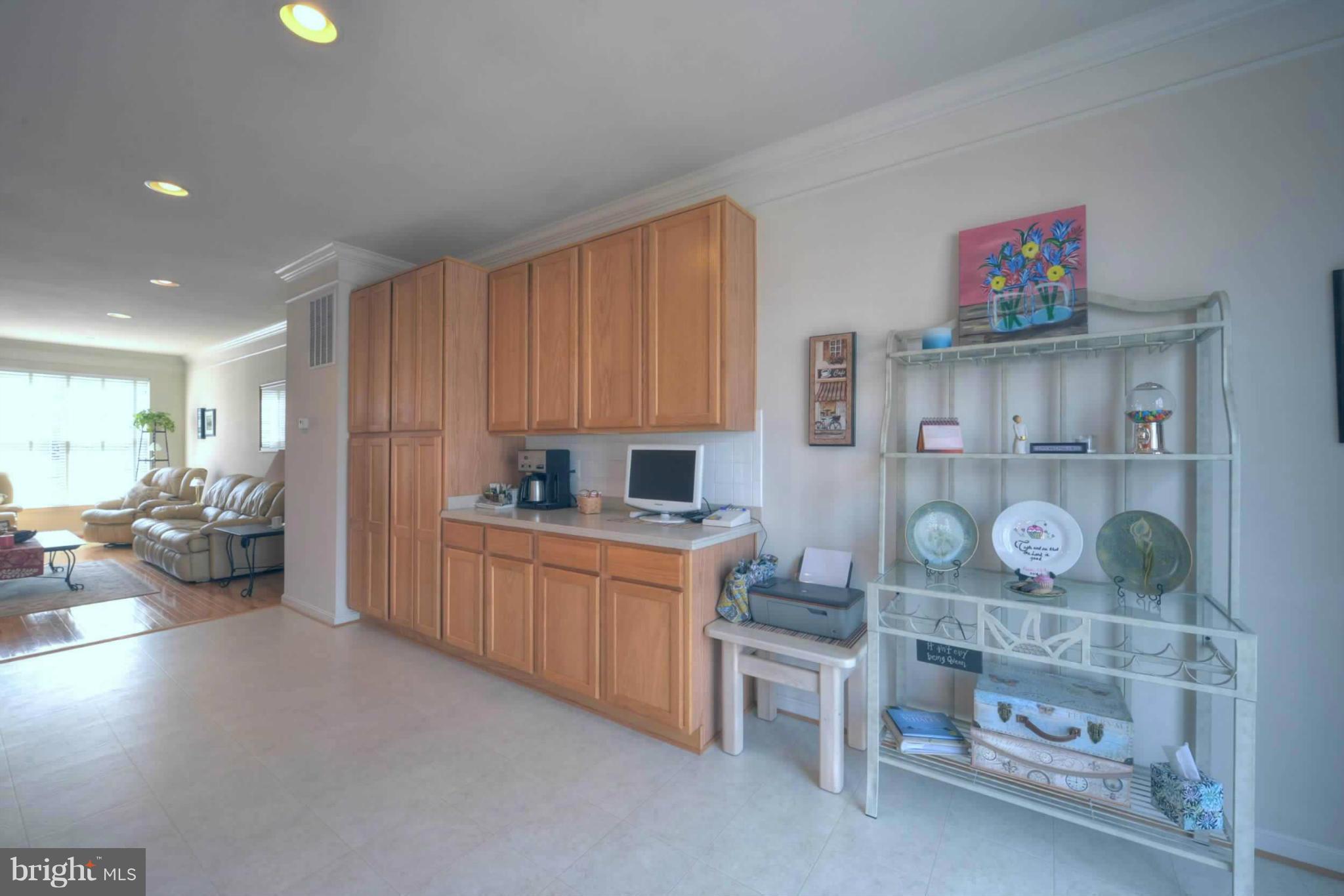 9075 Ribbon Falls Loop Bristow, VA 20136 - Photo 9 of 26 Kitchen
