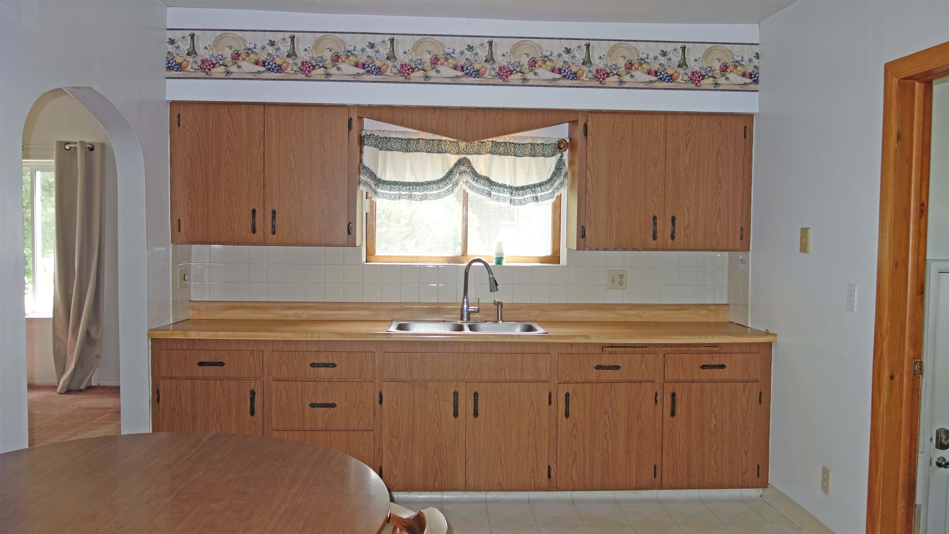 1013 18th Street Bay City, MI 48708 - Photo 3 of 33