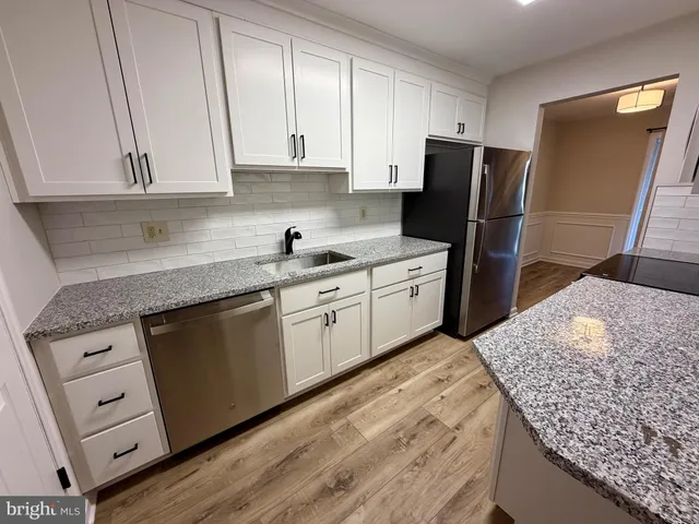 $2,150 | 405 A Mulberry Cove, Mount Laurel, NJ 08054