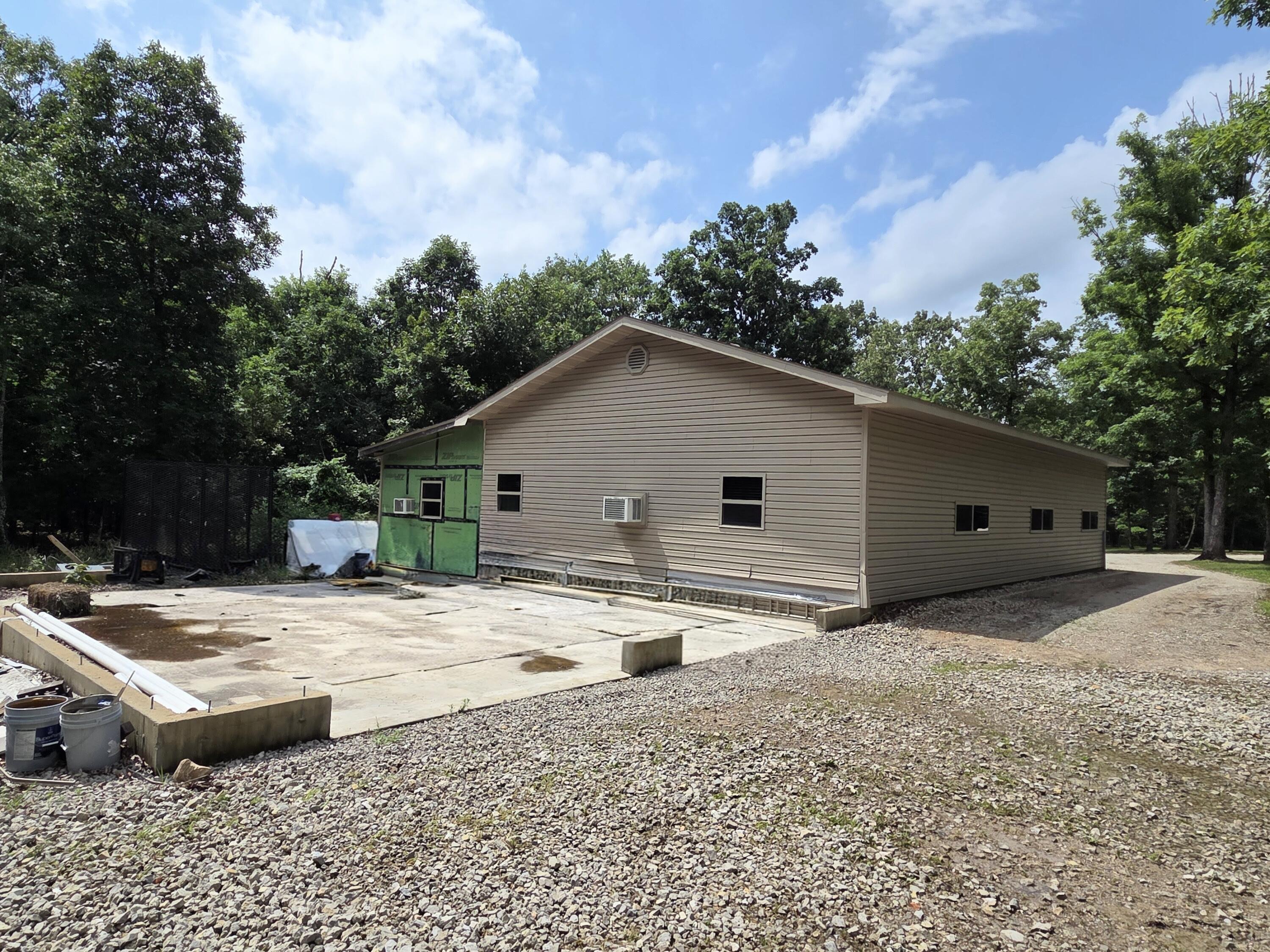 1346 Golf Course Road Marshfield, MO 65706 - Photo 78 of 84 1346 E Golf Course Rd (10)