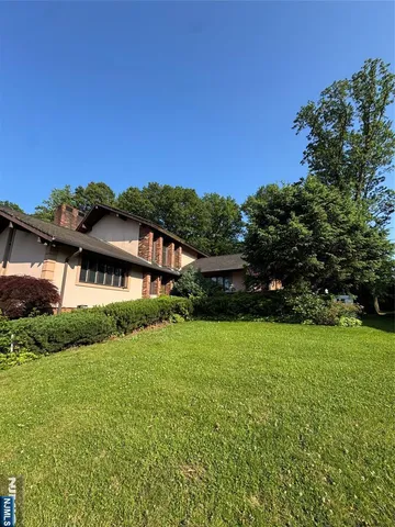 $899,000 | 77 MacArthur Drive, Clifton, NJ 07013