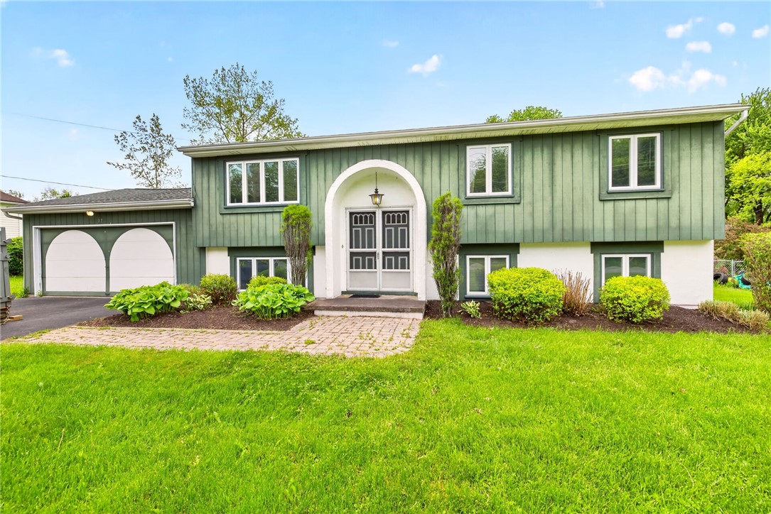 37 Drake Road Hamlin, NY 14464 - Photo 1 of 21