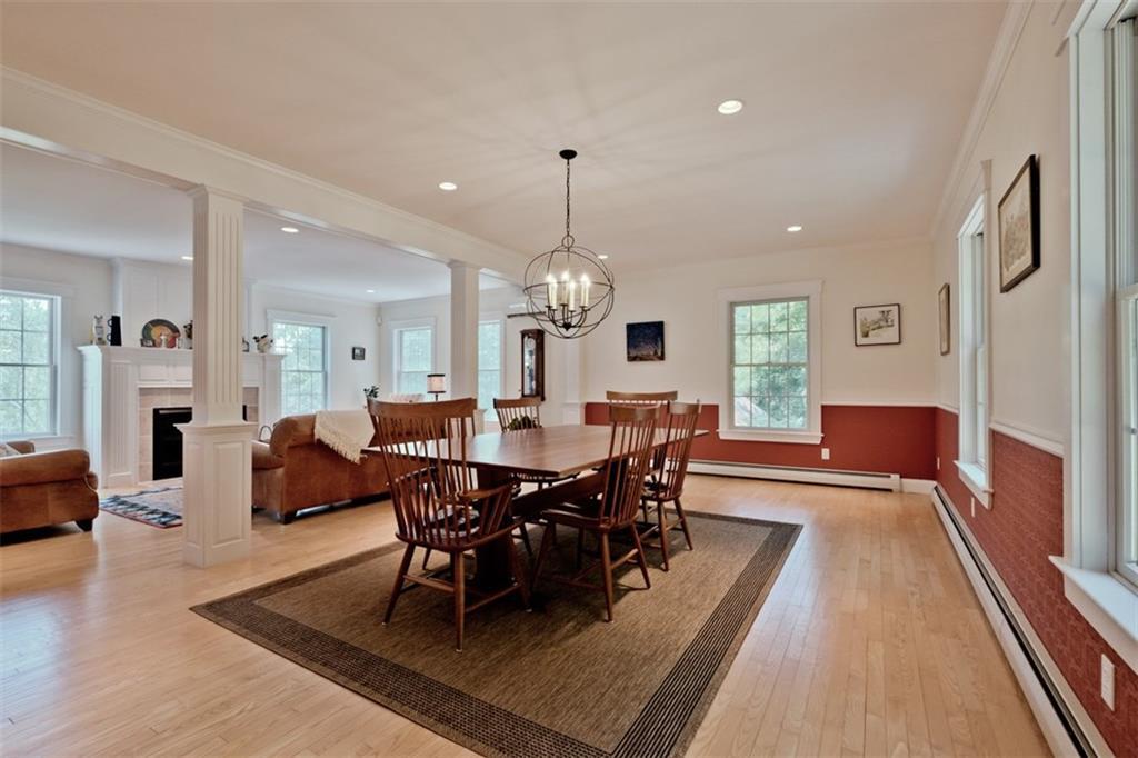 284 Foreside Road Cumberland, ME 04110 - Photo 6 of 35 Bright Dining Room