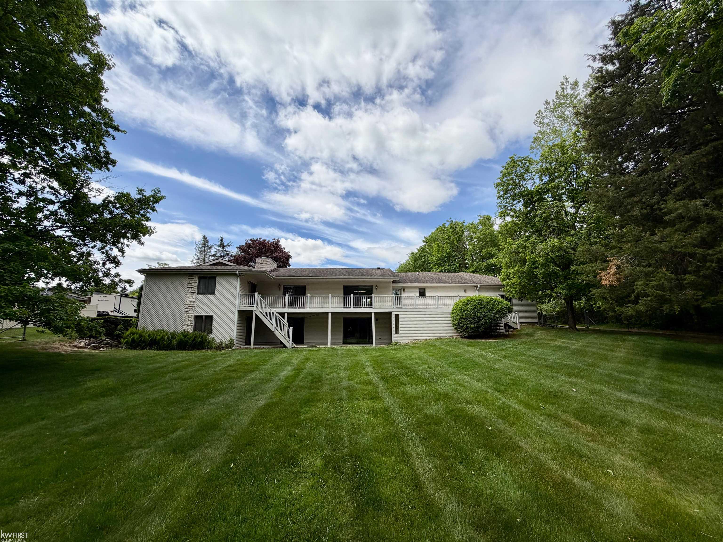 7432 East River Road Flushing, MI 48433 - Photo 6 of 62