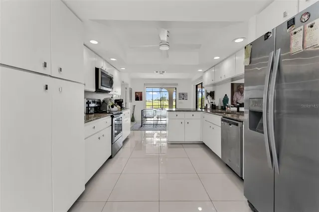 $549,000 | 11903 Southwest Kingsway Circle, Lake Suzy, FL 34269