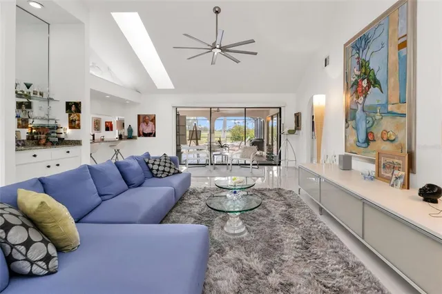 $549,000 | 11903 Southwest Kingsway Circle, Lake Suzy, FL 34269