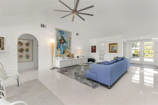 $549,000 | 11903 Southwest Kingsway Circle, Lake Suzy, FL 34269