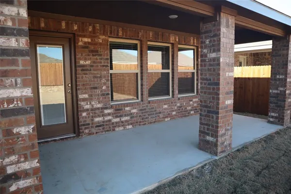 $2,249 | 3025 Zinnia Street, Royse City, TX 75189