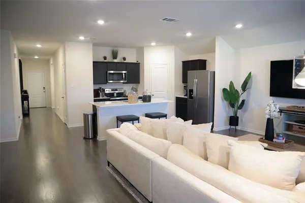 $2,249 | 3025 Zinnia Street, Royse City, TX 75189