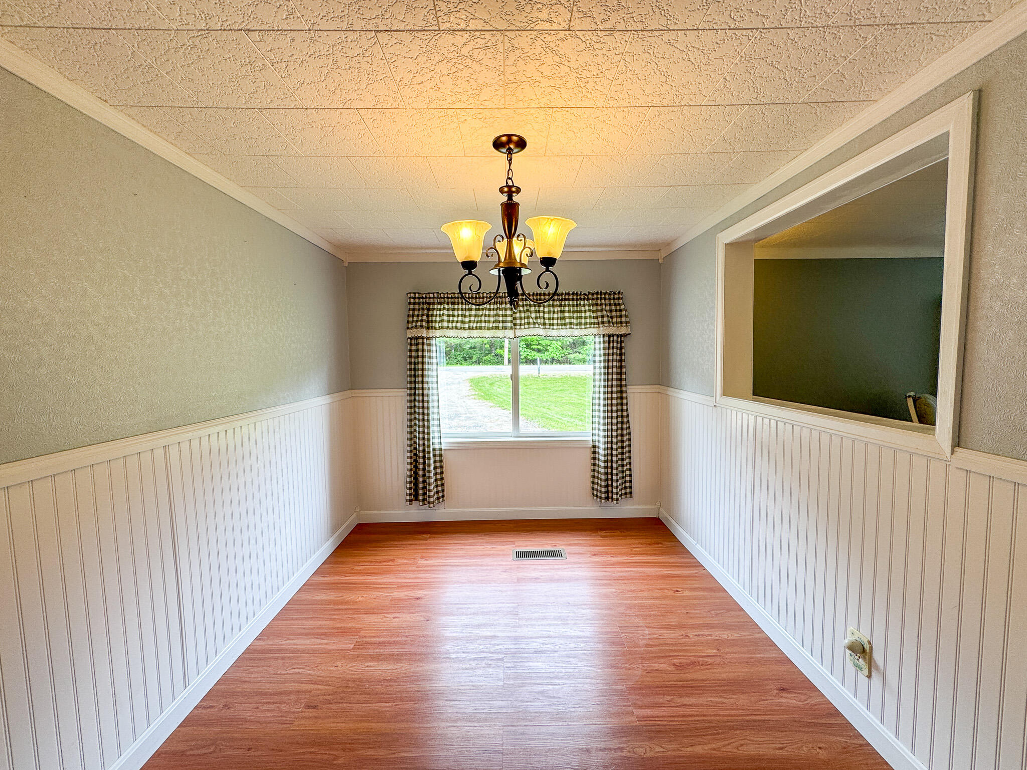 1736 Park Street Springfield, ME 04487 - Photo 9 of 26 9