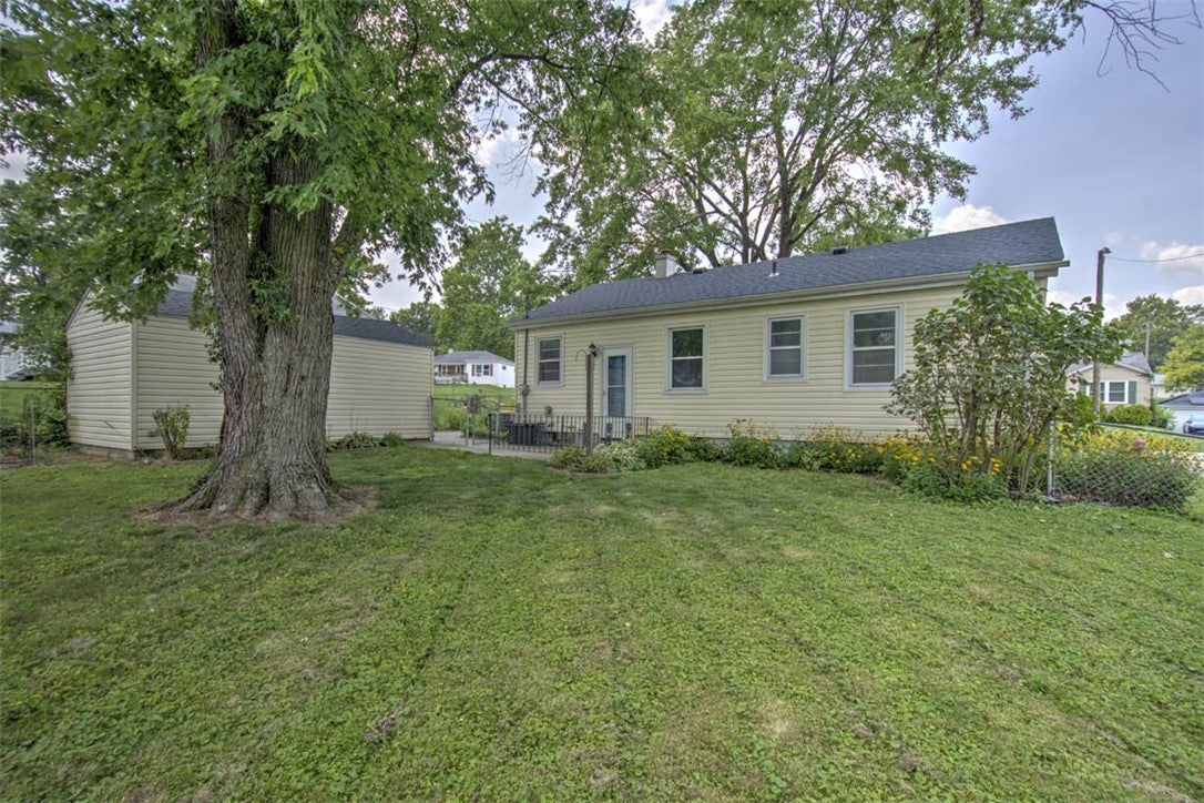 22 2nd South Shores Avenue Decatur, IL 62521 - Photo 18 of 23 Gallery Image 18