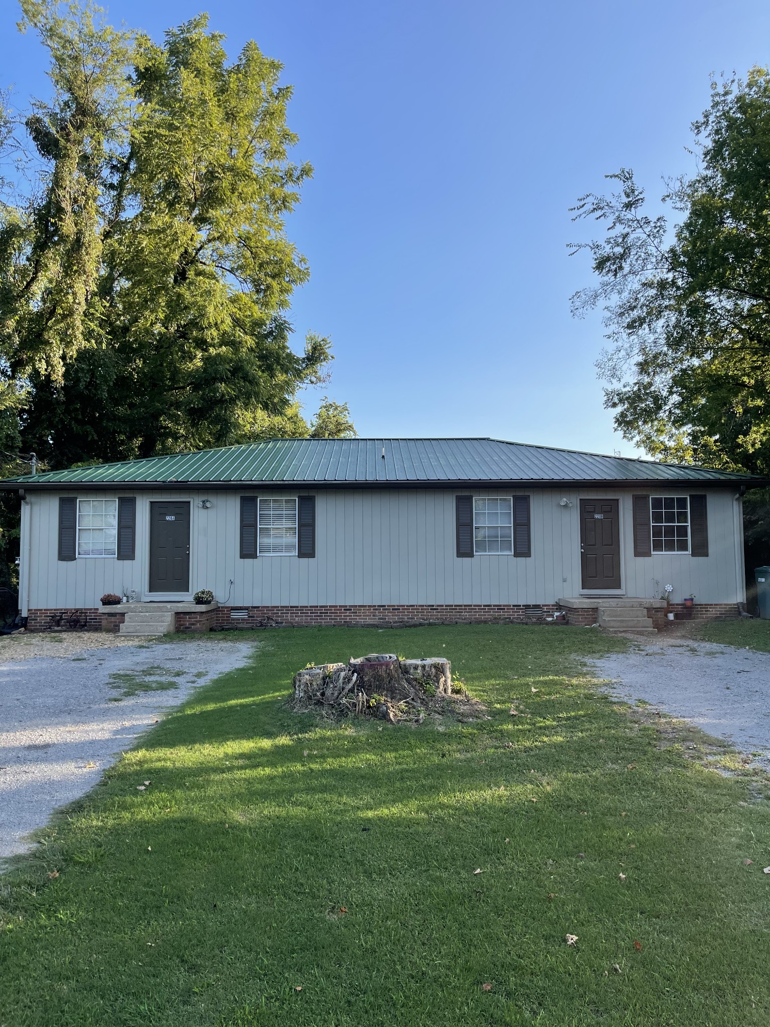 220 East Spring Street Lebanon, TN 37087 - Photo 1 of 2 Gallery Image 1