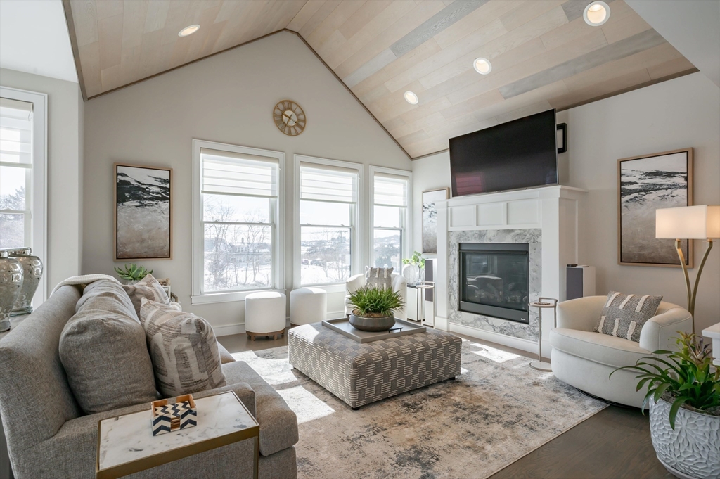 78 Thatcher Road, Unit 6 Gloucester, MA 01930 - Photo 2 of 41