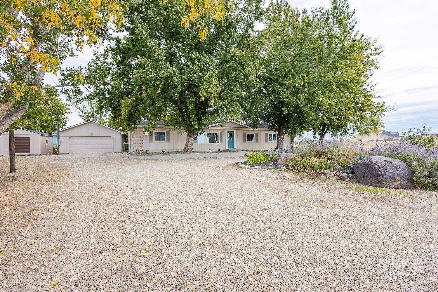 8262 Snake Lane Caldwell, ID 83607 - Photo 1 of 36 Gallery Image 1