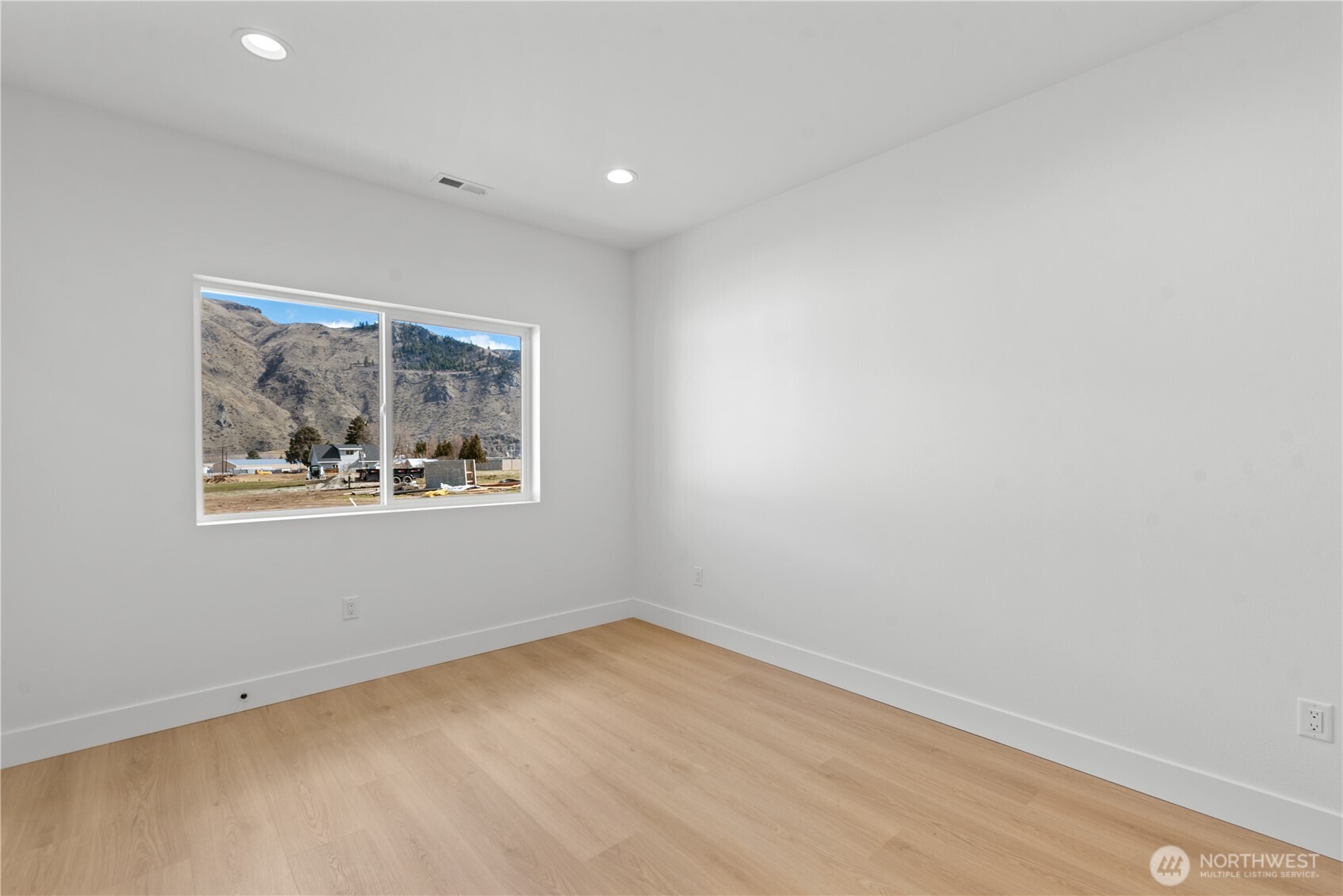 14898 Red Delicious Street Entiat, WA 98822 - Photo 33 of 34 Gallery Image 33
