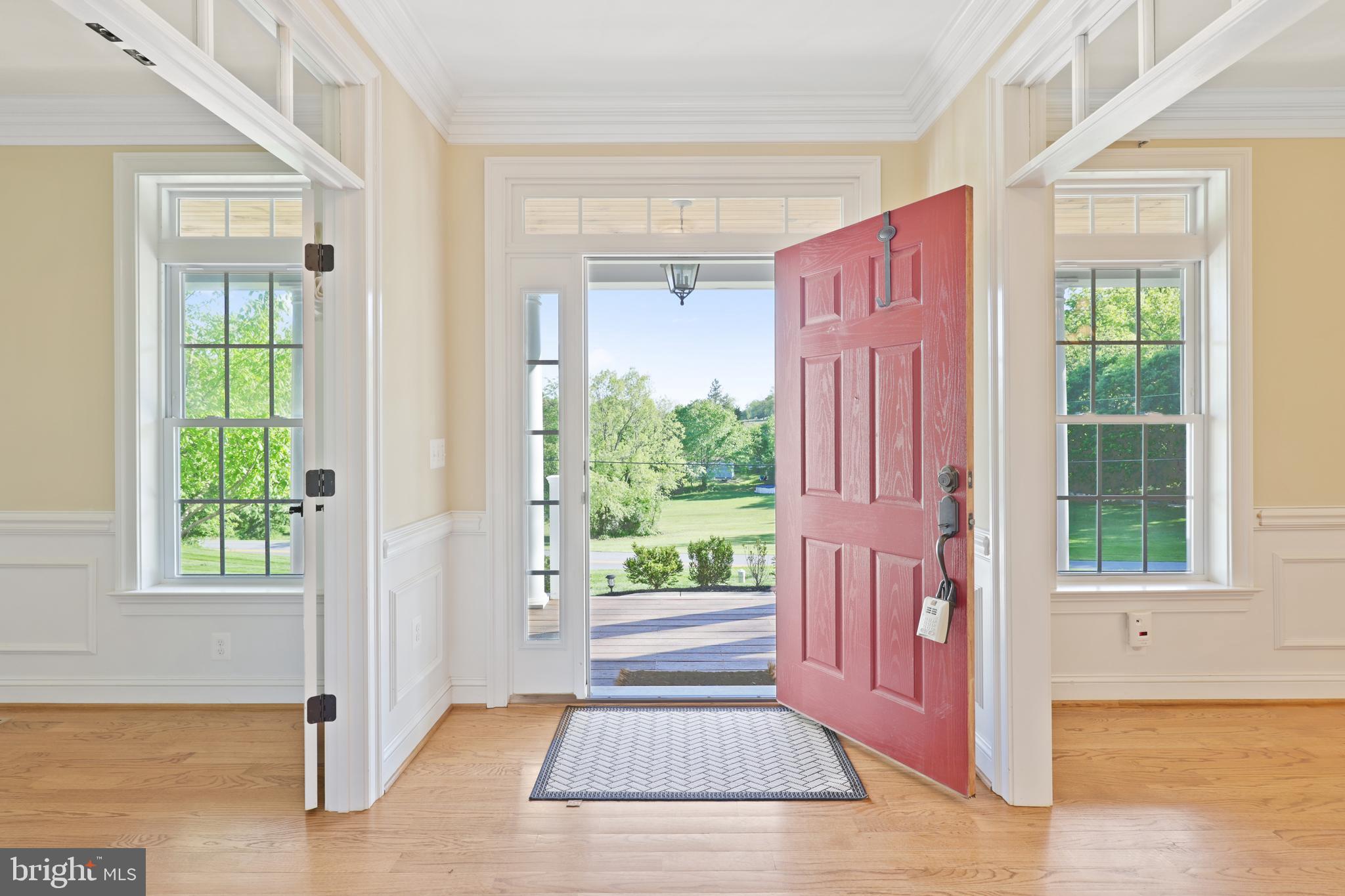 2001 Gillis Road Woodbine, MD 21797 - Photo 5 of 91 Foyer