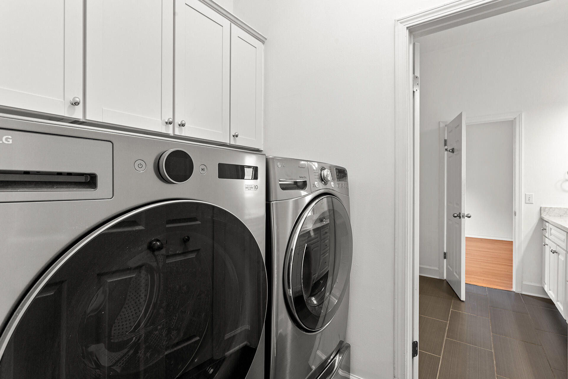 4460 Clipper Cove Destin, FL 32541 - Photo 21 of 37 a utility room with dryer and washer