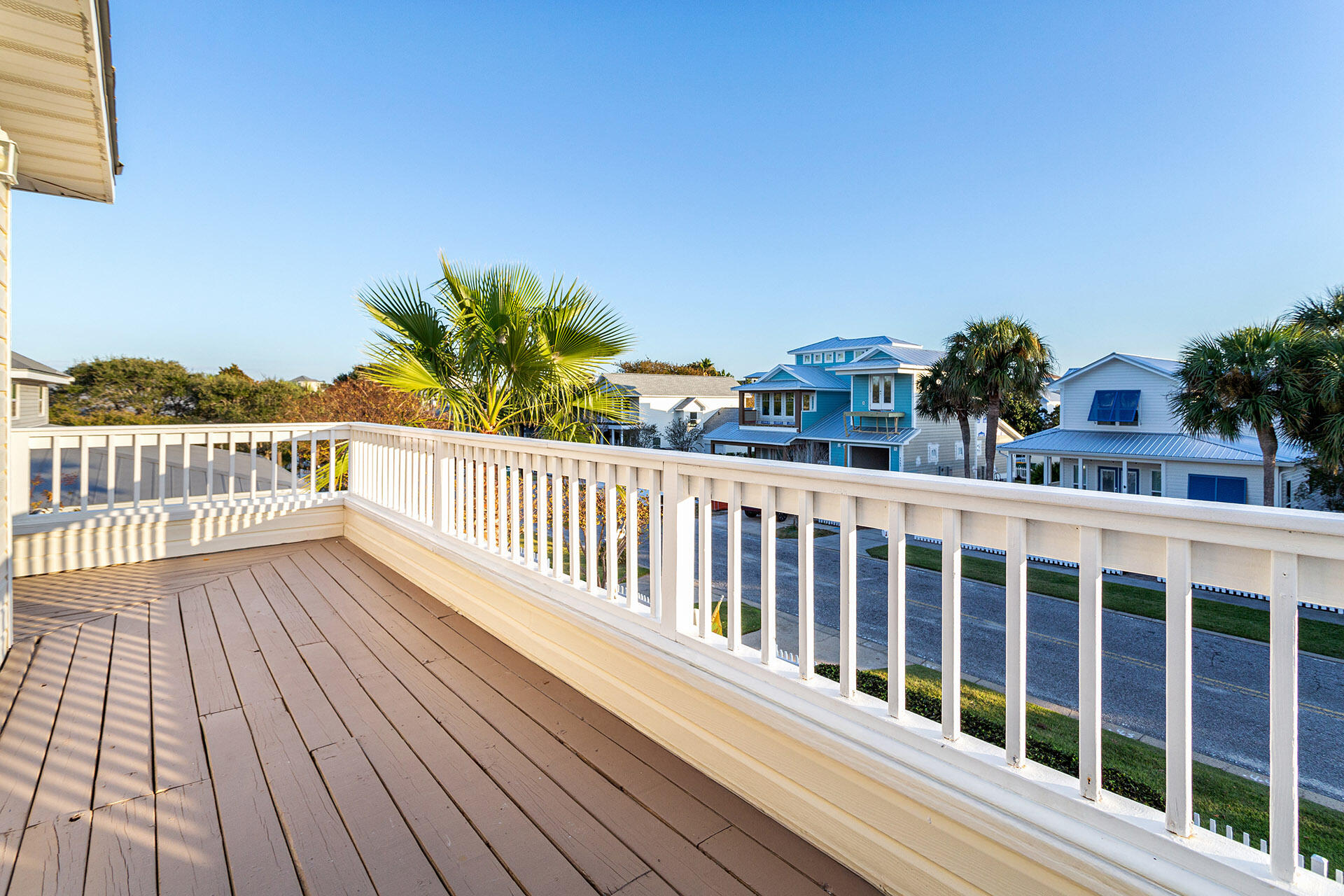 4460 Clipper Cove Destin, FL 32541 - Photo 30 of 37 a view of a balcony with wooden floor