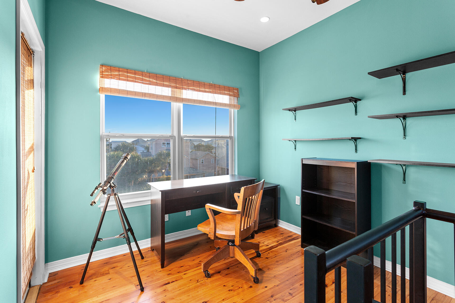 4460 Clipper Cove Destin, FL 32541 - Photo 33 of 37 a balcony with chairs