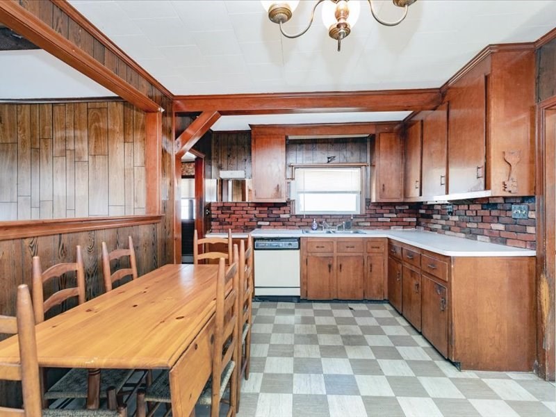 11 Jacques Street Lowell, MA 01850 - Photo 11 of 30