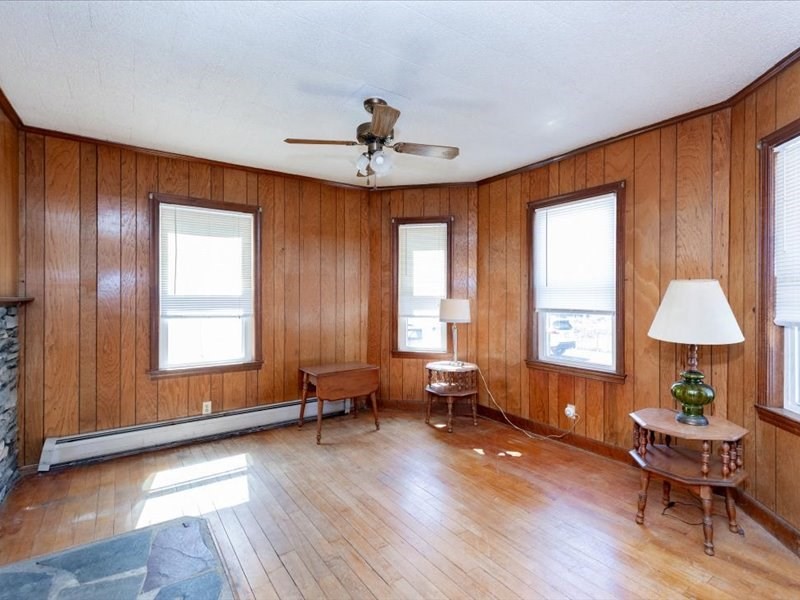 11 Jacques Street Lowell, MA 01850 - Photo 2 of 30