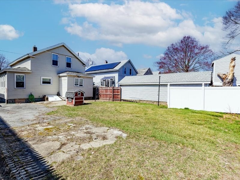 11 Jacques Street Lowell, MA 01850 - Photo 28 of 30