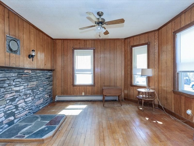 11 Jacques Street Lowell, MA 01850 - Photo 3 of 30