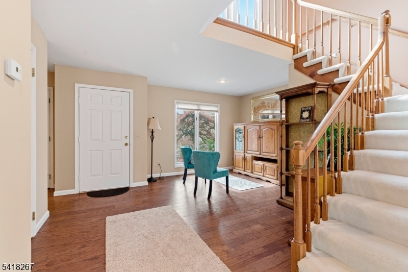 25 Stone Row Lane Oak Ridge, NJ 07438 - Photo 15 of 27