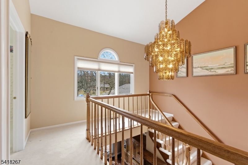 25 Stone Row Lane Oak Ridge, NJ 07438 - Photo 16 of 27