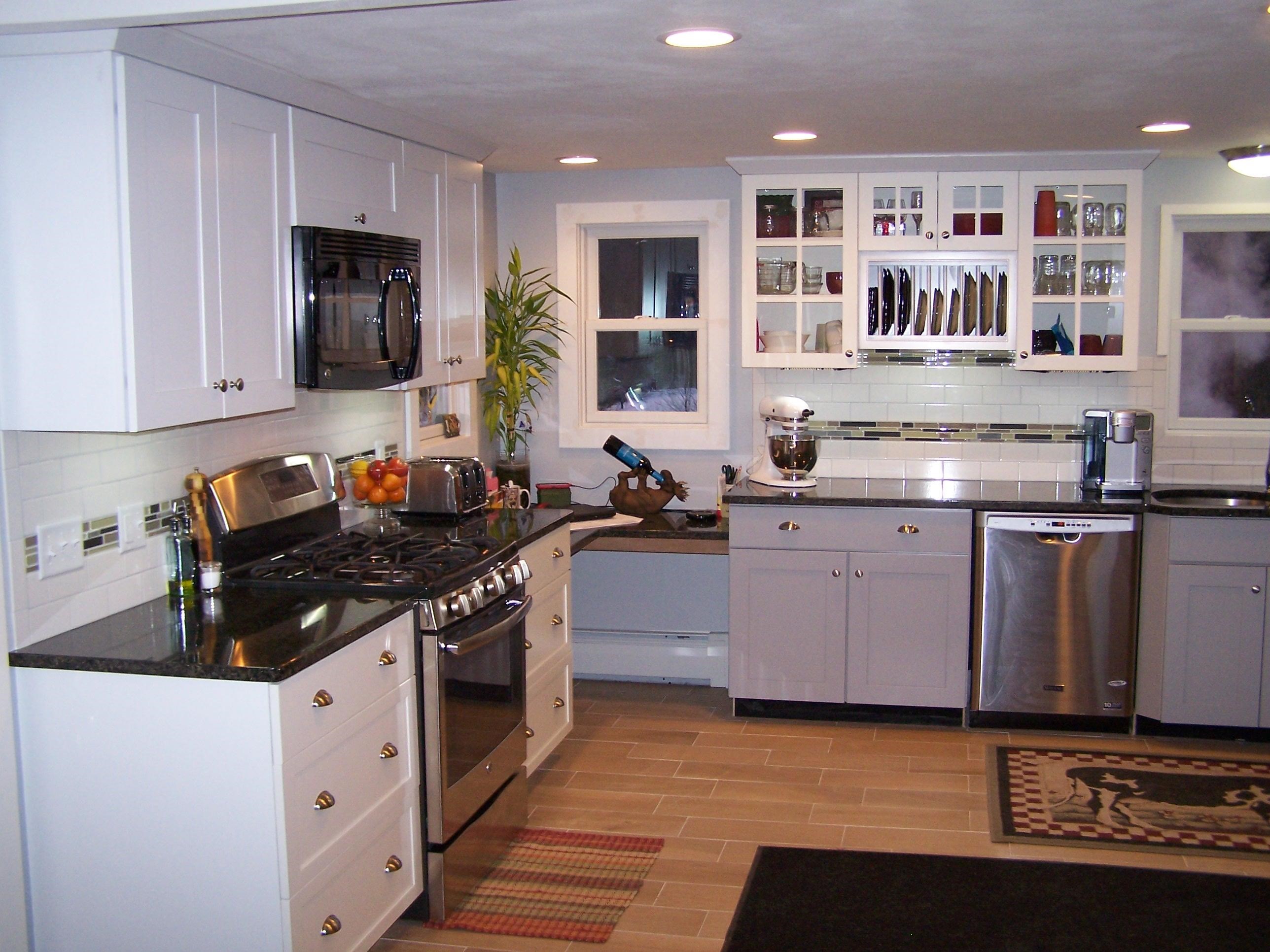 137 Stratton Arlington Road Wardsboro, VT 05360 - Photo 5 of 38