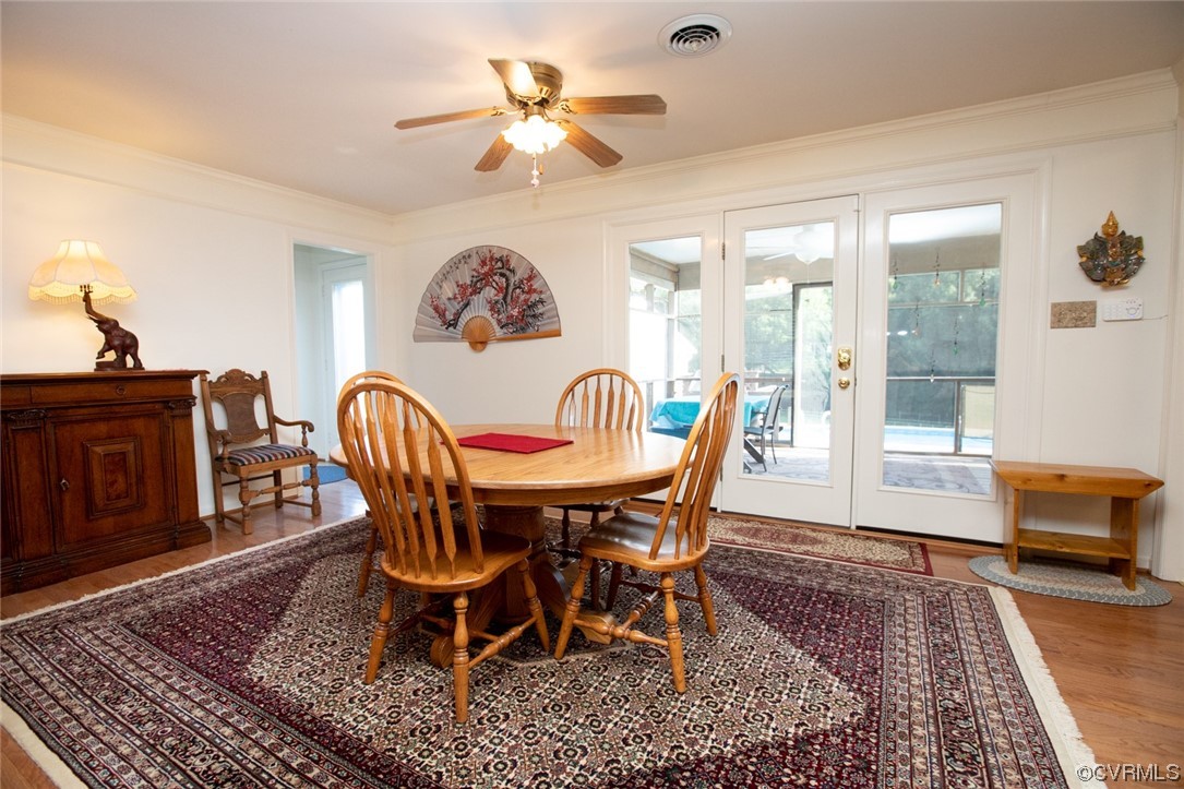 3384 Rice Creek Road Farmville, VA 23901 - Photo 12 of 50 a view of a dining room with furniture
