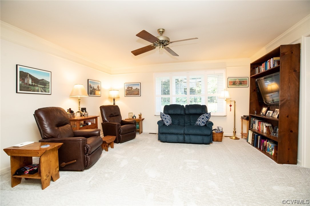 3384 Rice Creek Road Farmville, VA 23901 - Photo 18 of 50 a living room with furniture and a window
