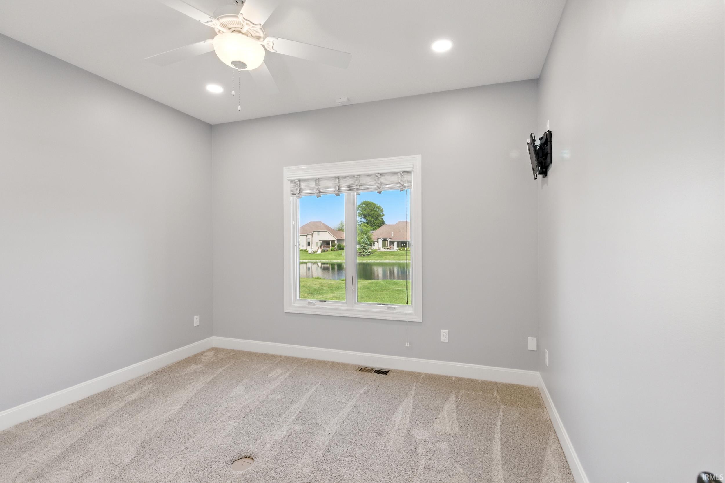 2953 Bonfire Place Fort Wayne, IN 46814 - Photo 21 of 36