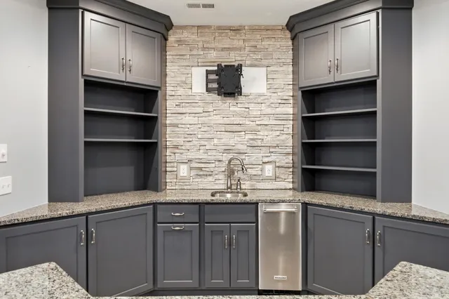 $650,000 | 2953 Bonfire Place, Fort Wayne, IN 46814