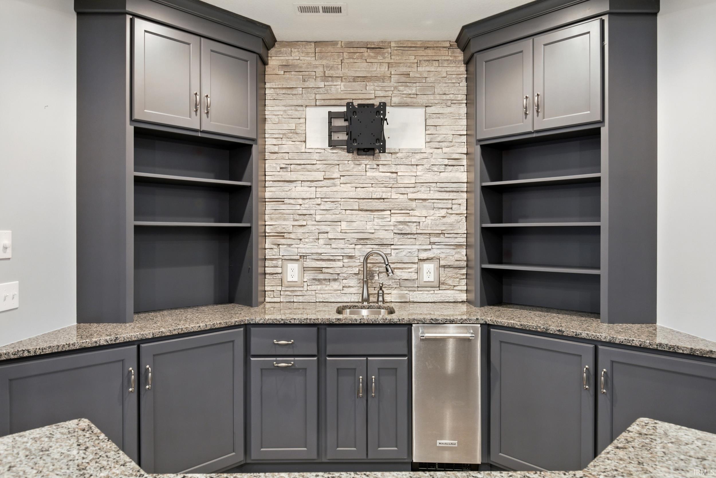 2953 Bonfire Place Fort Wayne, IN 46814 - Photo 32 of 36