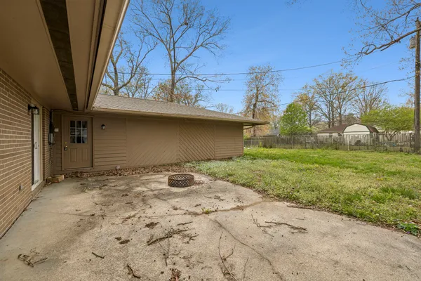 $399,000 | 304 Marbeth Lane, Tullahoma, TN 37388