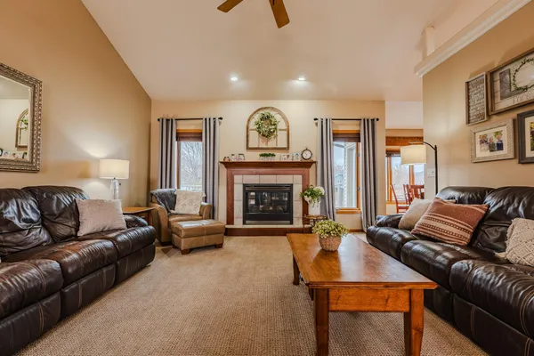 $650,000 | 2804 32nd Street South, Fargo, ND 58103