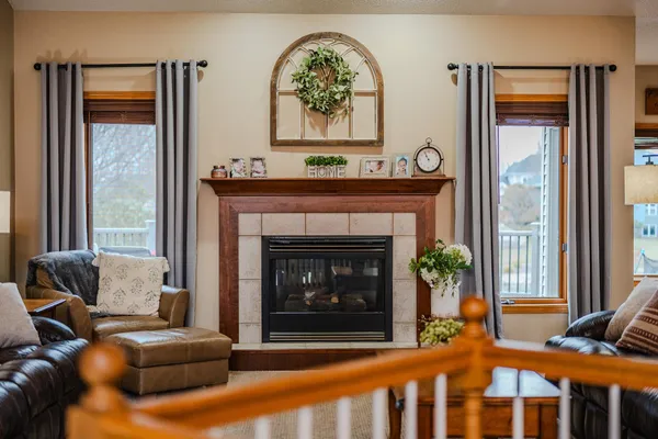 $650,000 | 2804 32nd Street South, Fargo, ND 58103