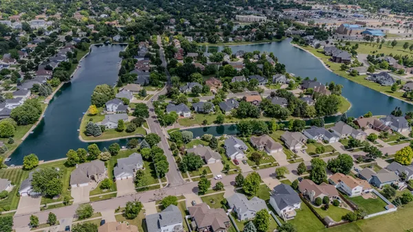 $650,000 | 2804 32nd Street South, Fargo, ND 58103