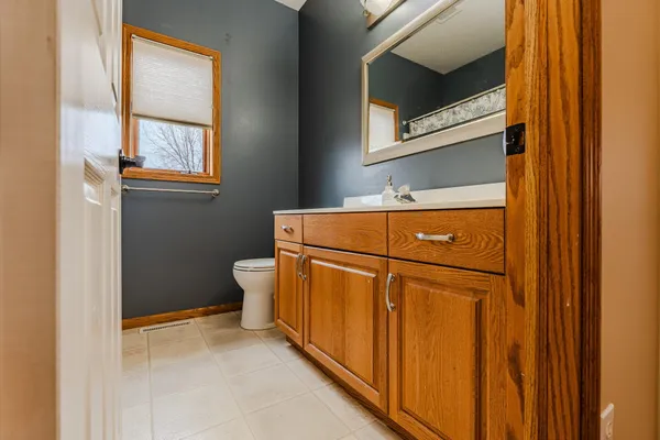 $650,000 | 2804 32nd Street South, Fargo, ND 58103