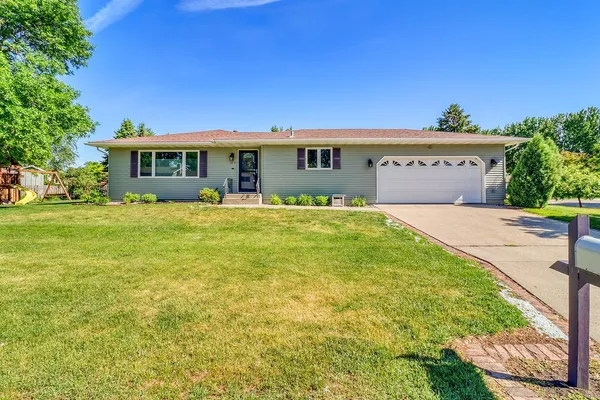 $325,000 | 2206 Chancery Street South, Moorhead, MN 56560