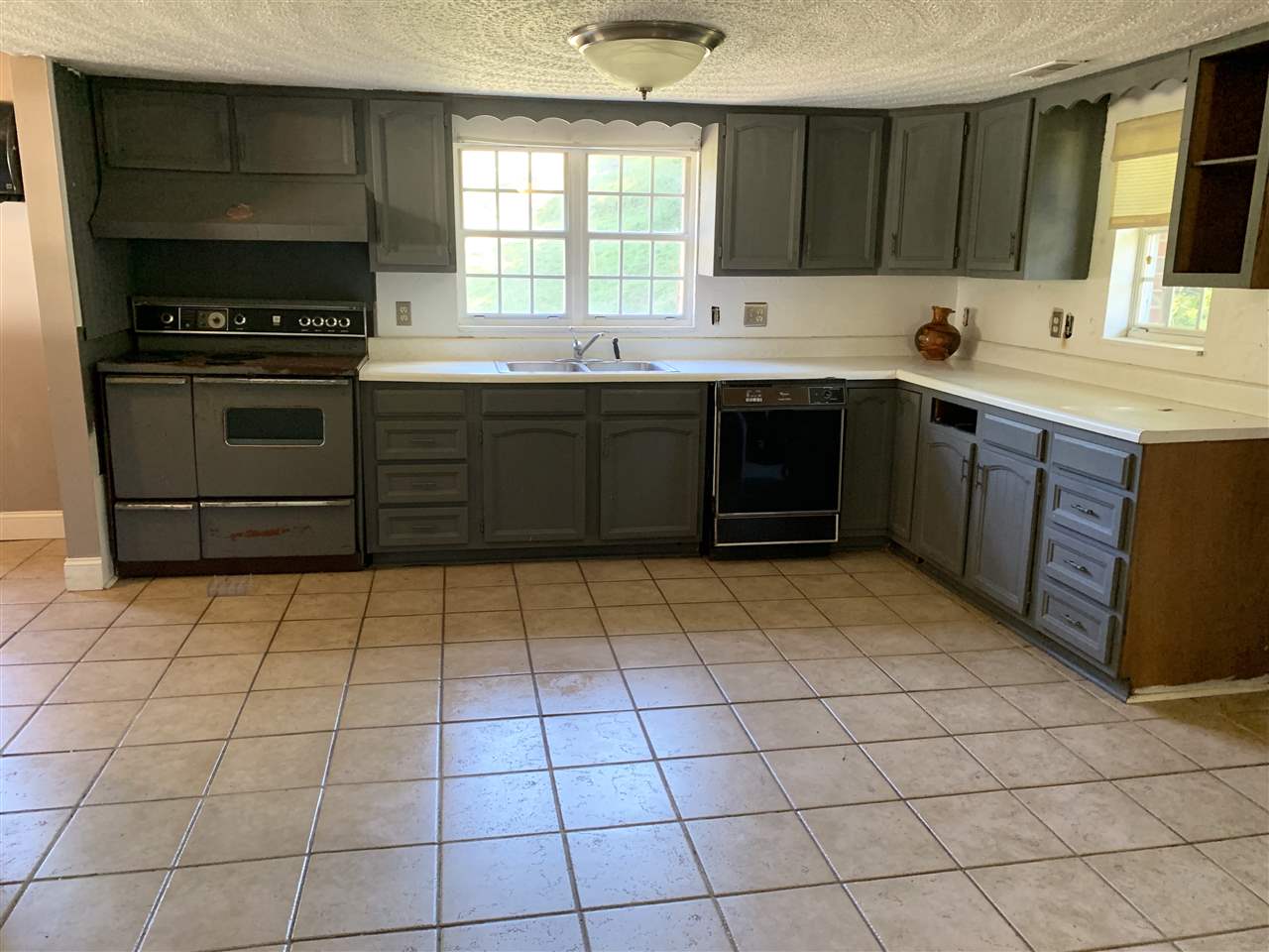 22 Gilkerson Branch Road Prichard, WV 25555 - Photo 5 of 23 Gallery Image 5