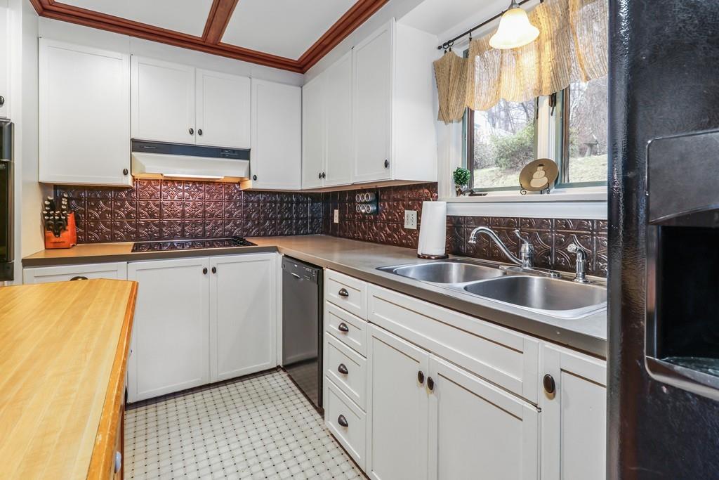 460 Amesbury Road Haverhill, MA 01830 - Photo 14 of 31 Gallery Image 14