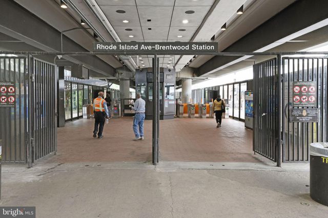 $545,000 | 2420 2nd Street Northeast, Washington, DC 20002