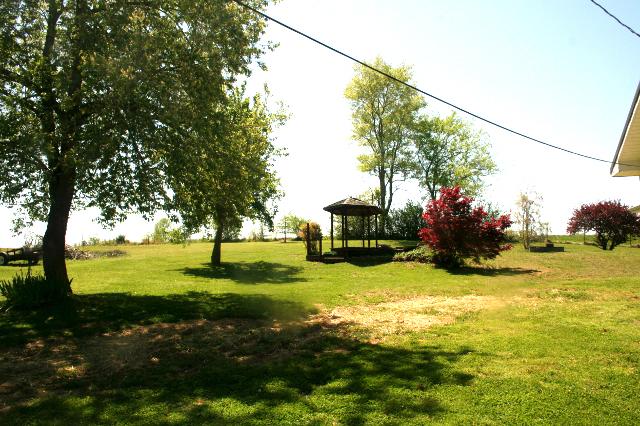 285 Smith Mill Road Fayetteville, TN 37334 - Photo 15 of 18 Back Yard has a gazebo!