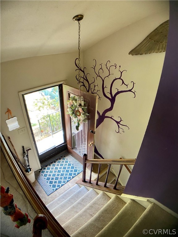 3831 Beulah Road Richmond, VA 23237 - Photo 3 of 29 Entry foyer