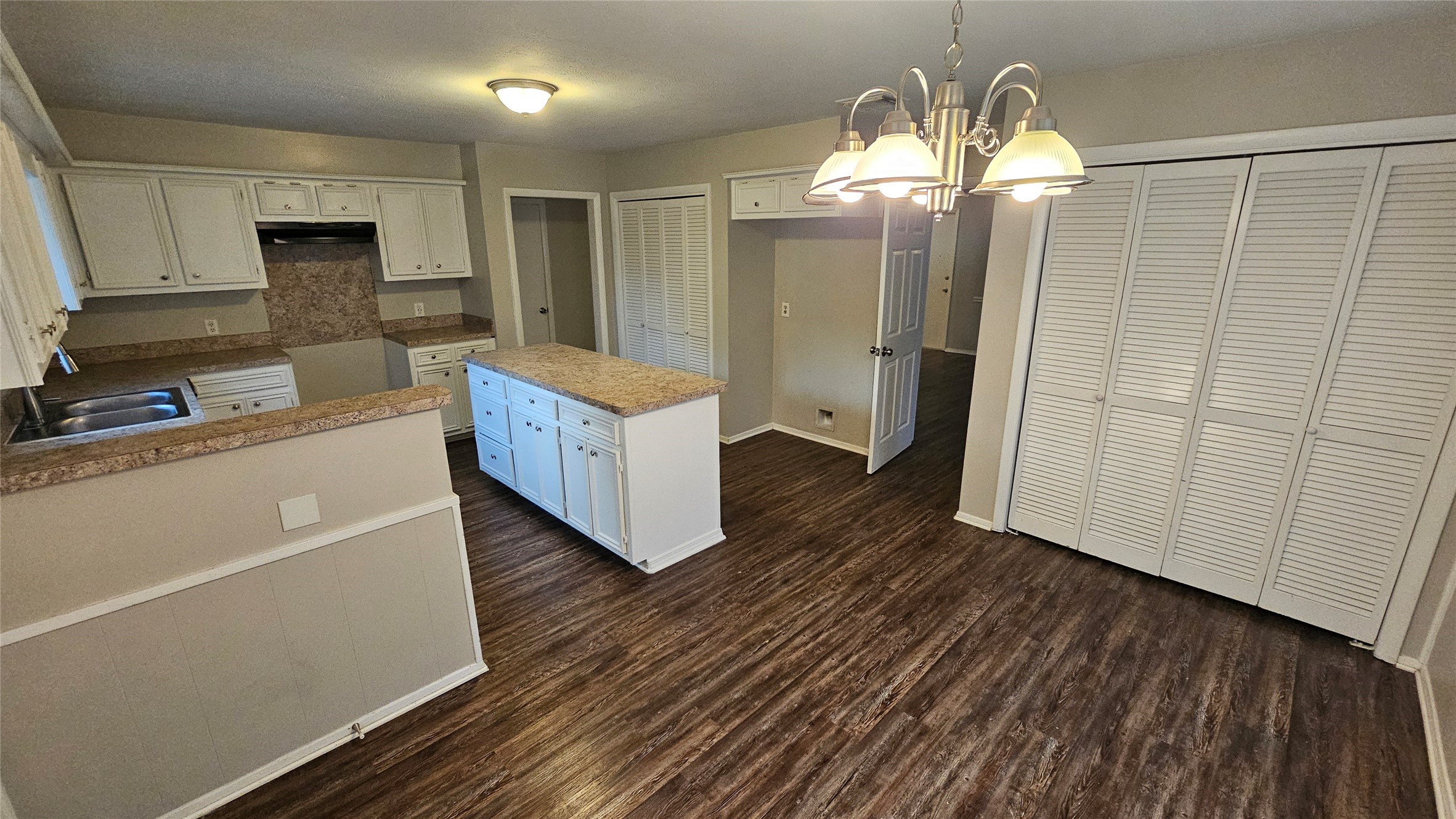 6627 Fallengate Drive Spring, TX 77373 - Photo 6 of 17 Gallery Image 6