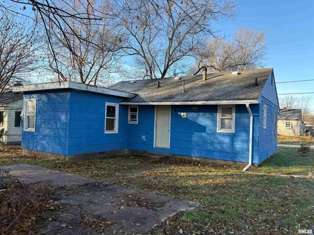 $20,000 | 1500 South Westmoreland Avenue, Peoria, IL 61605