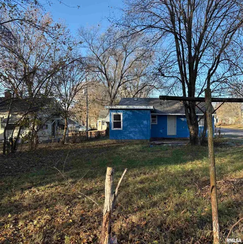 $20,000 | 1500 South Westmoreland Avenue, Peoria, IL 61605