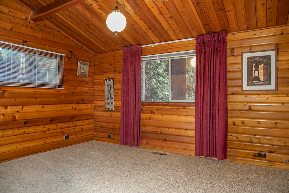 1585 Cedar Flat Road Williams, OR 97544 - Photo 14 of 50 14